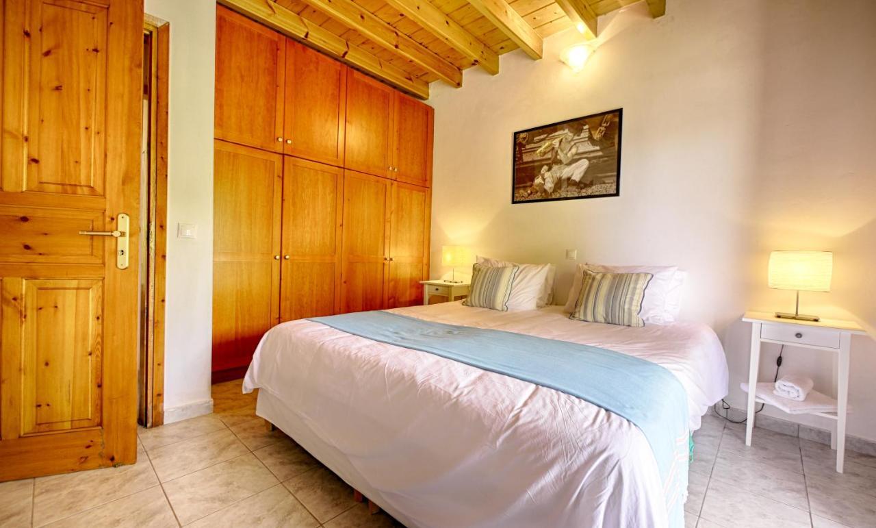 Vila Zen Stone House Agios Georgios Pagon Exteriér fotografie